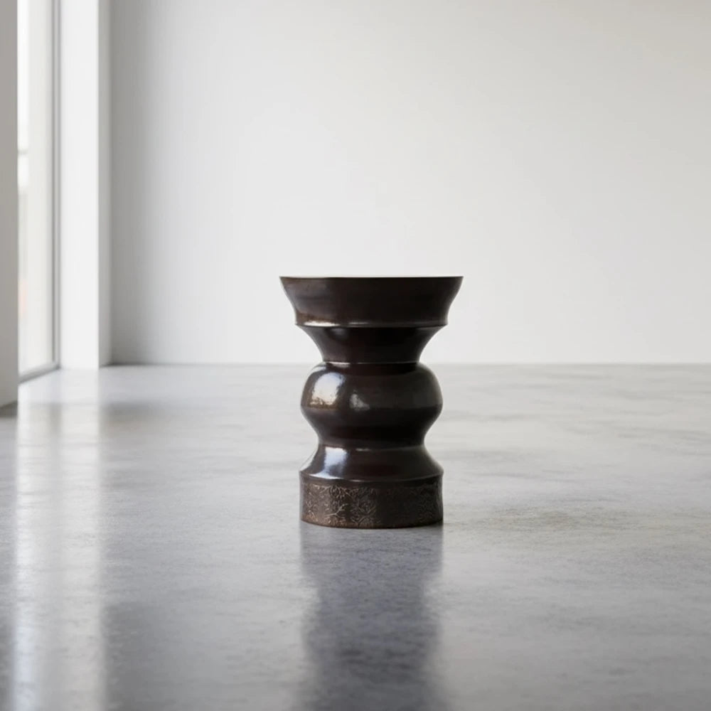 Brun Foncé Side Table