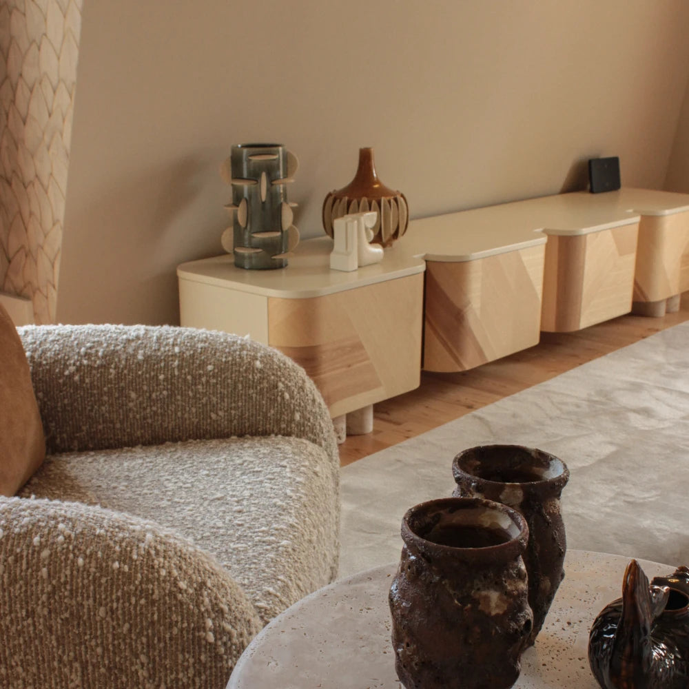 Kisho TV Bench