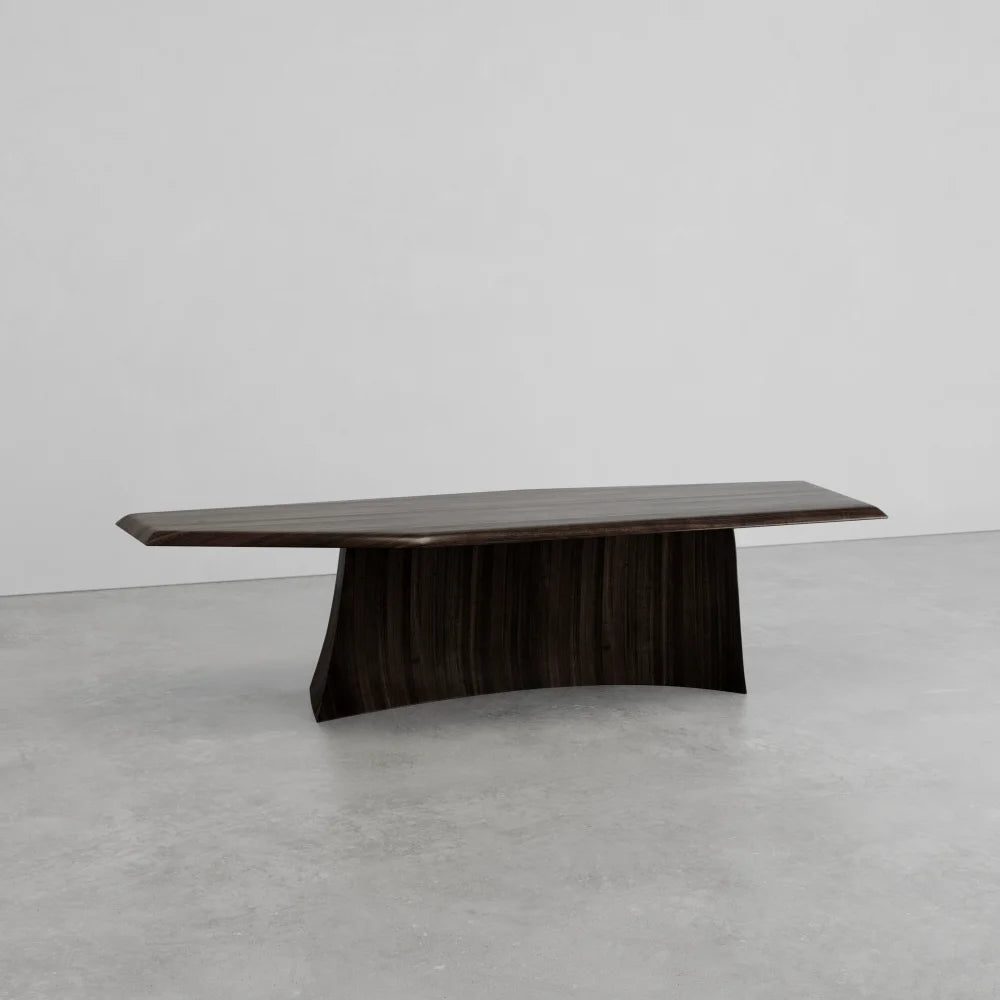Moriah Dining Table