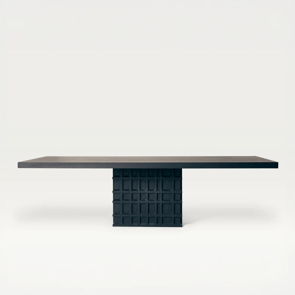 Herse Dining Table
