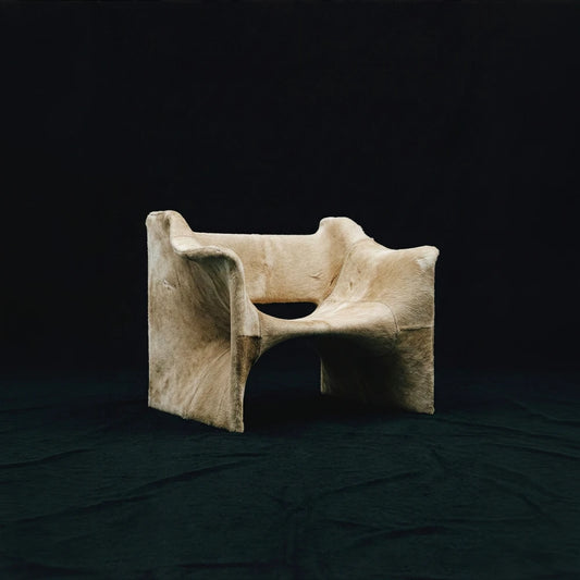 Deus Armchair