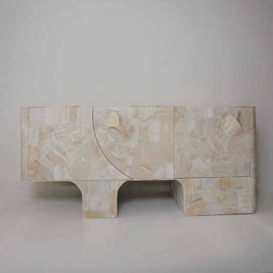 Eoli Credenza