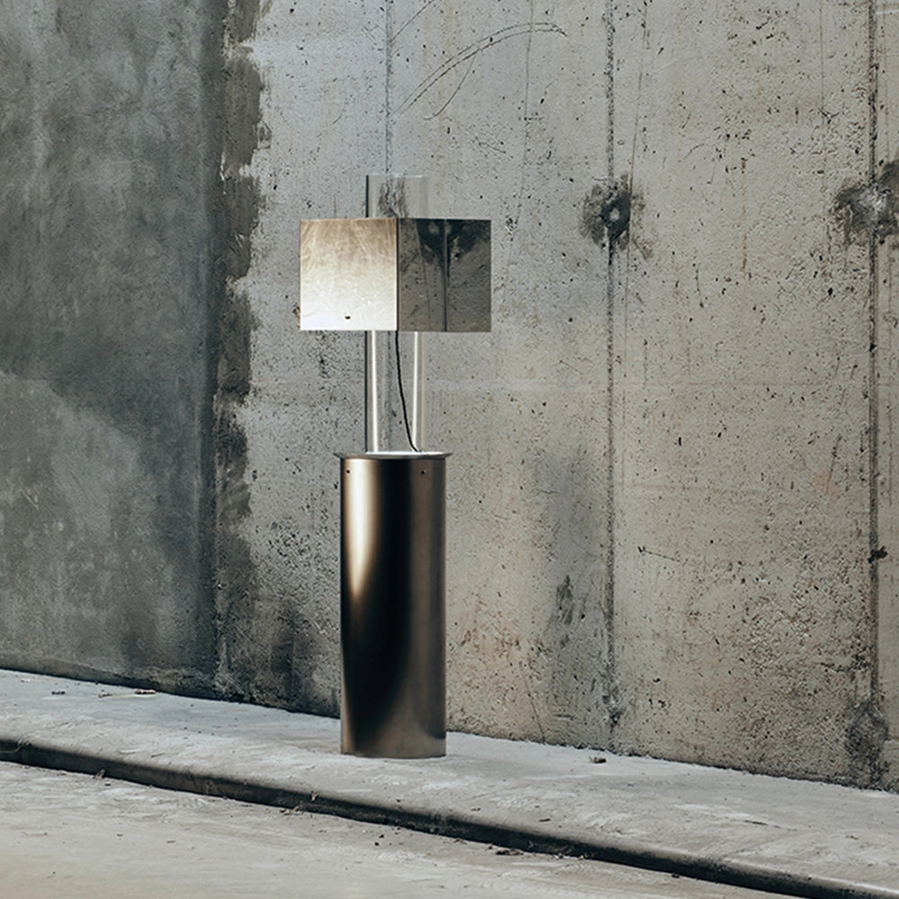 Metal Floating Lamp