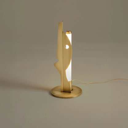 Deramo Lamp