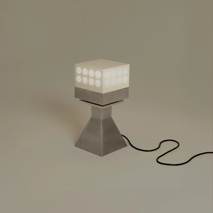 Vardo Lamp