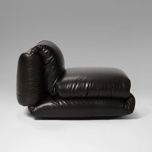 Abrazo Lounge Chair Leather