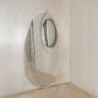Line I Mirror