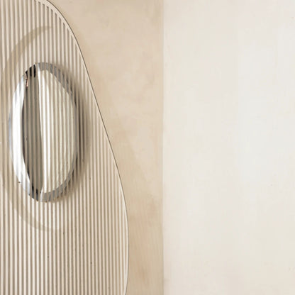 Line I Mirror