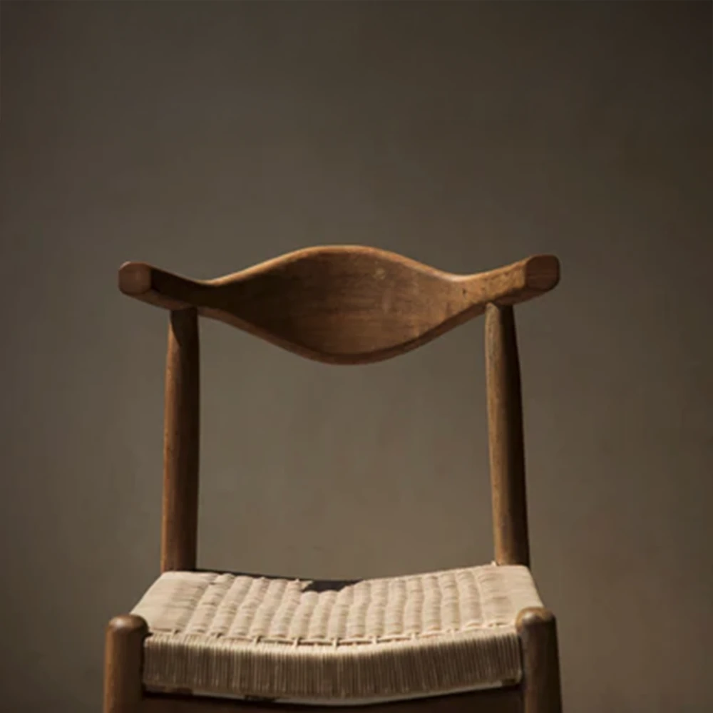 Sirva Chair