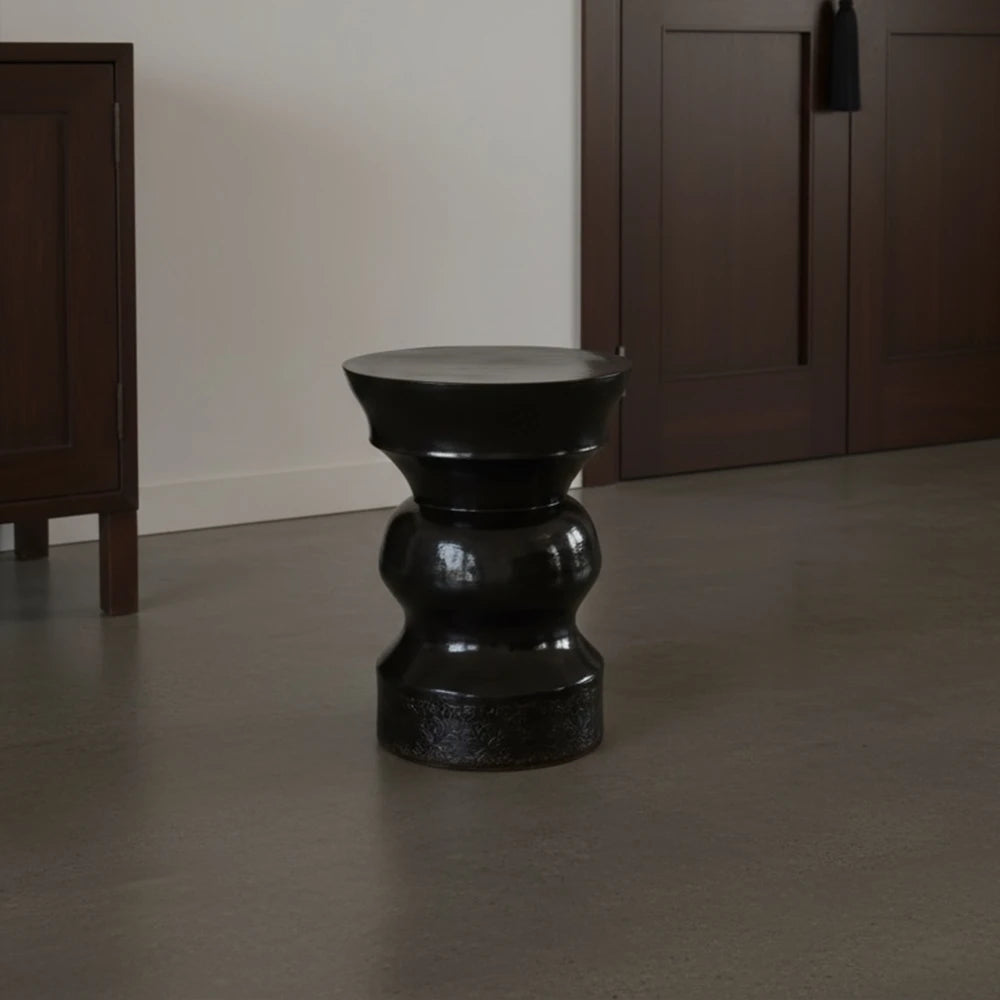 Brun Foncé Side Table