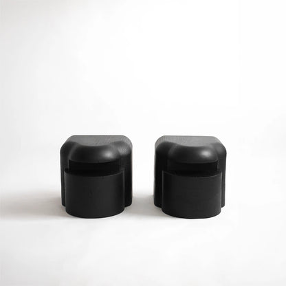 Lahmu Stool Black