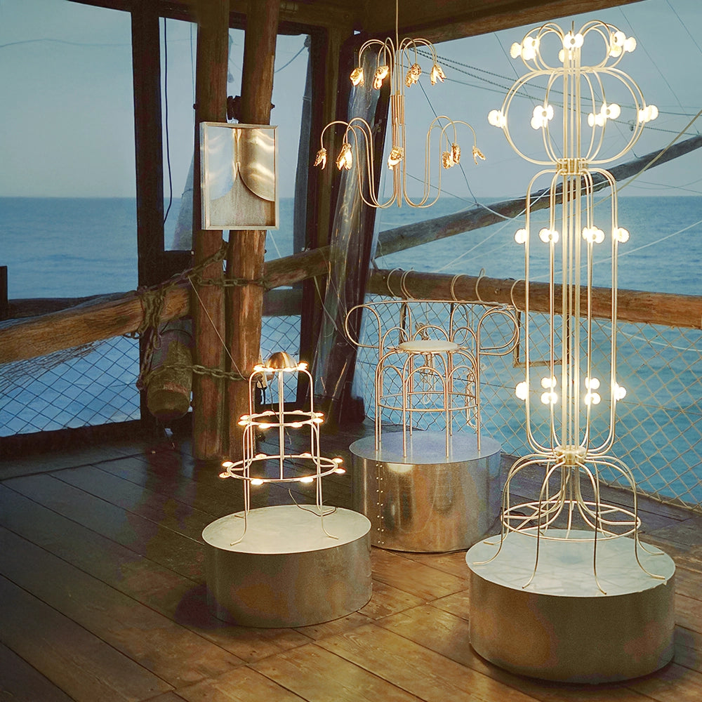 The Floor Lamp With Shells