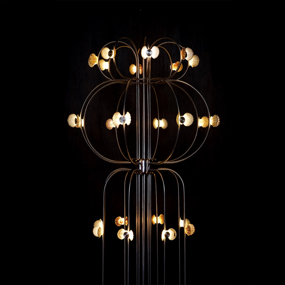 The Floor Lamp With Shells