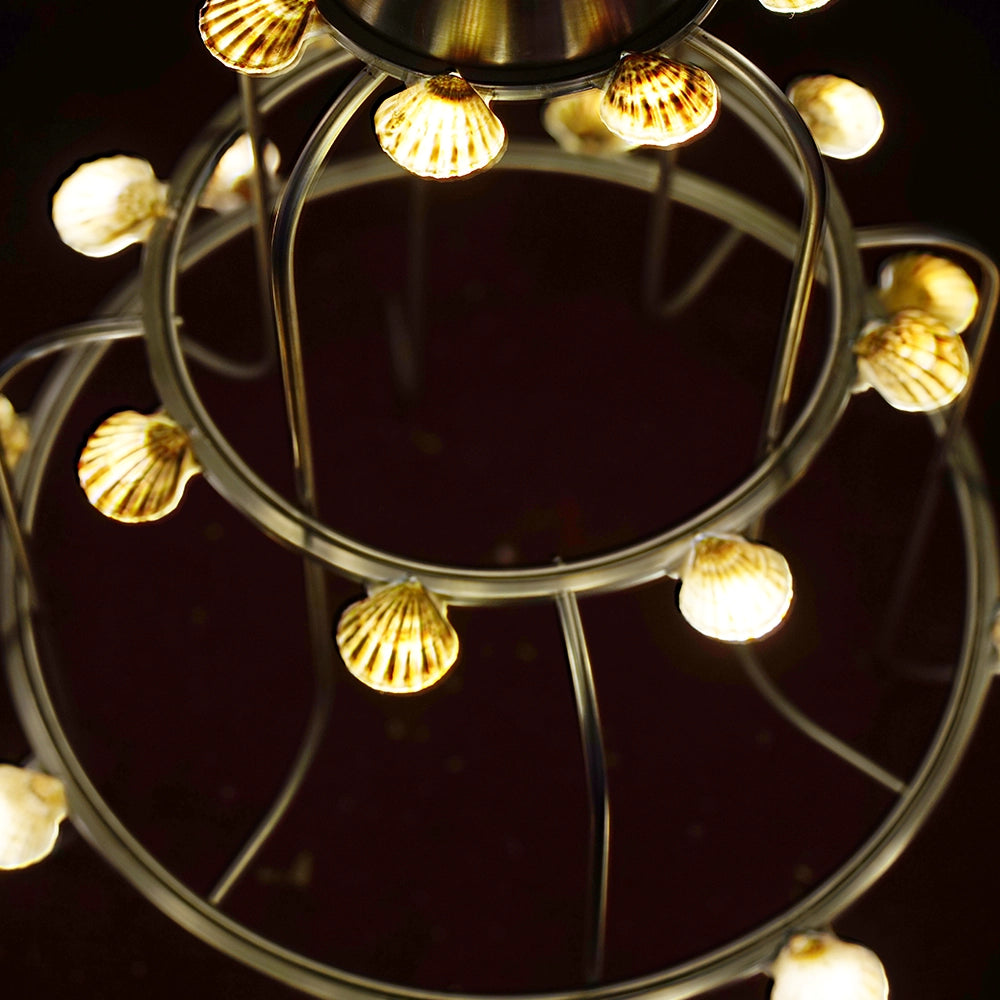 The Lamp With Shells