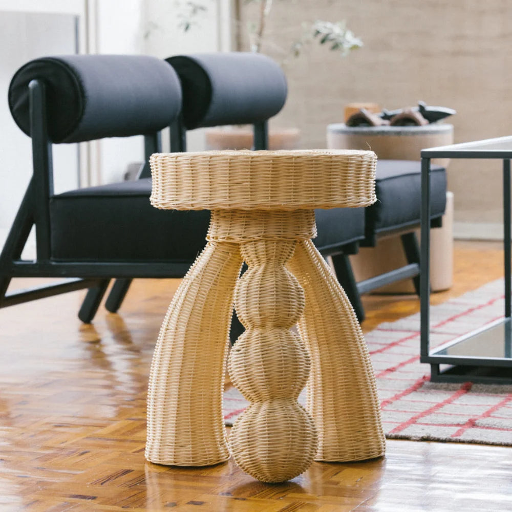 Pupa Side Table