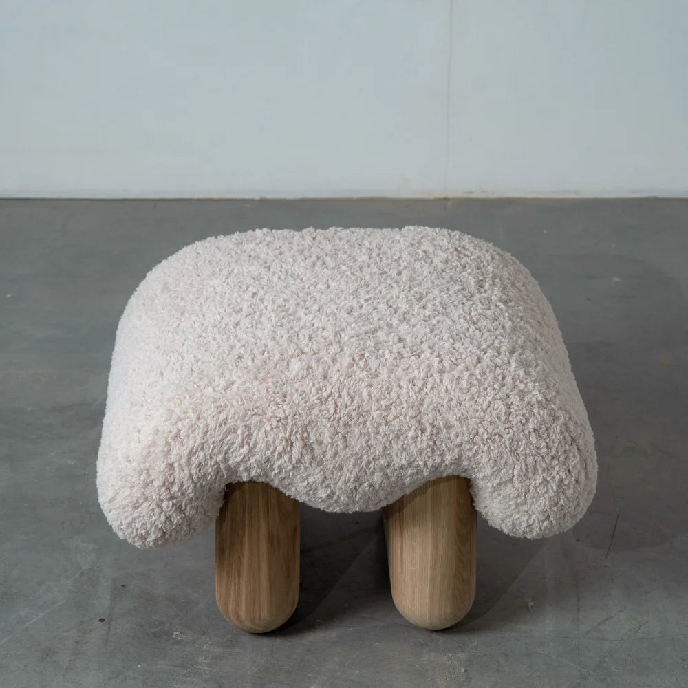 Lamb Pouf