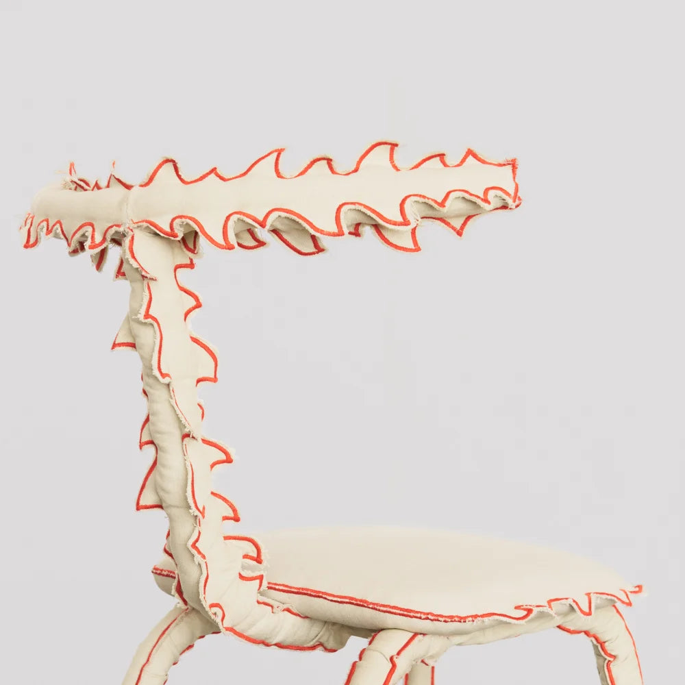 Disguise Series 00 Chair 01