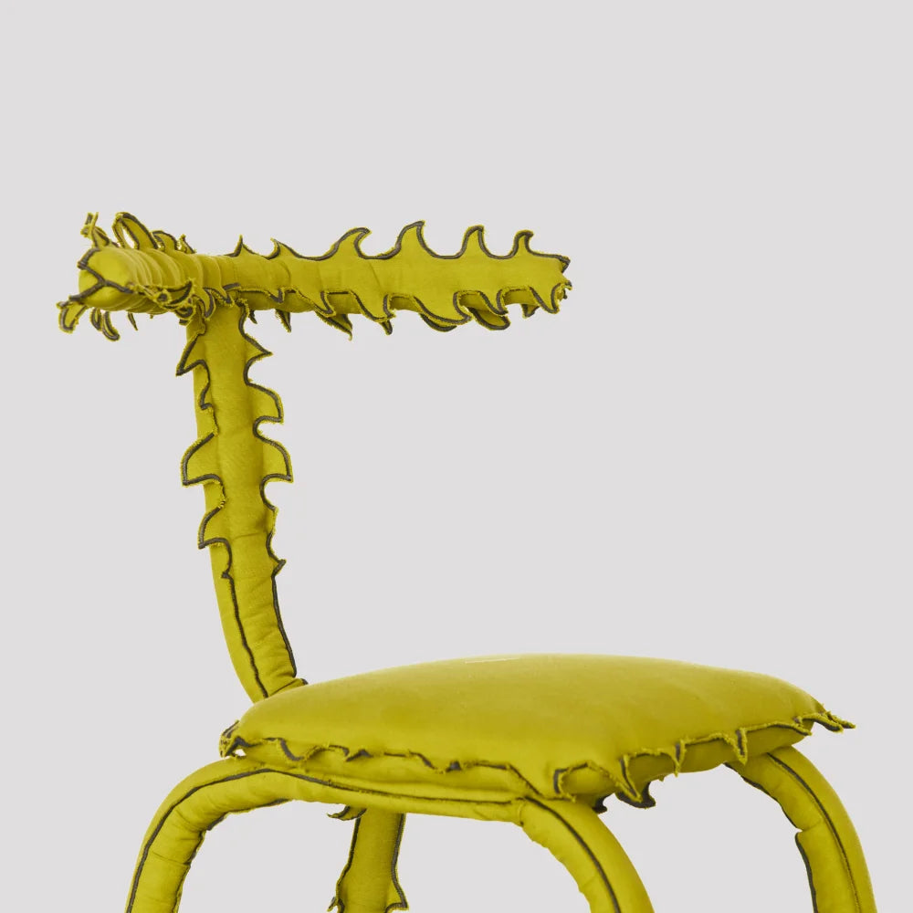 Disguise Series 00 Chair 01