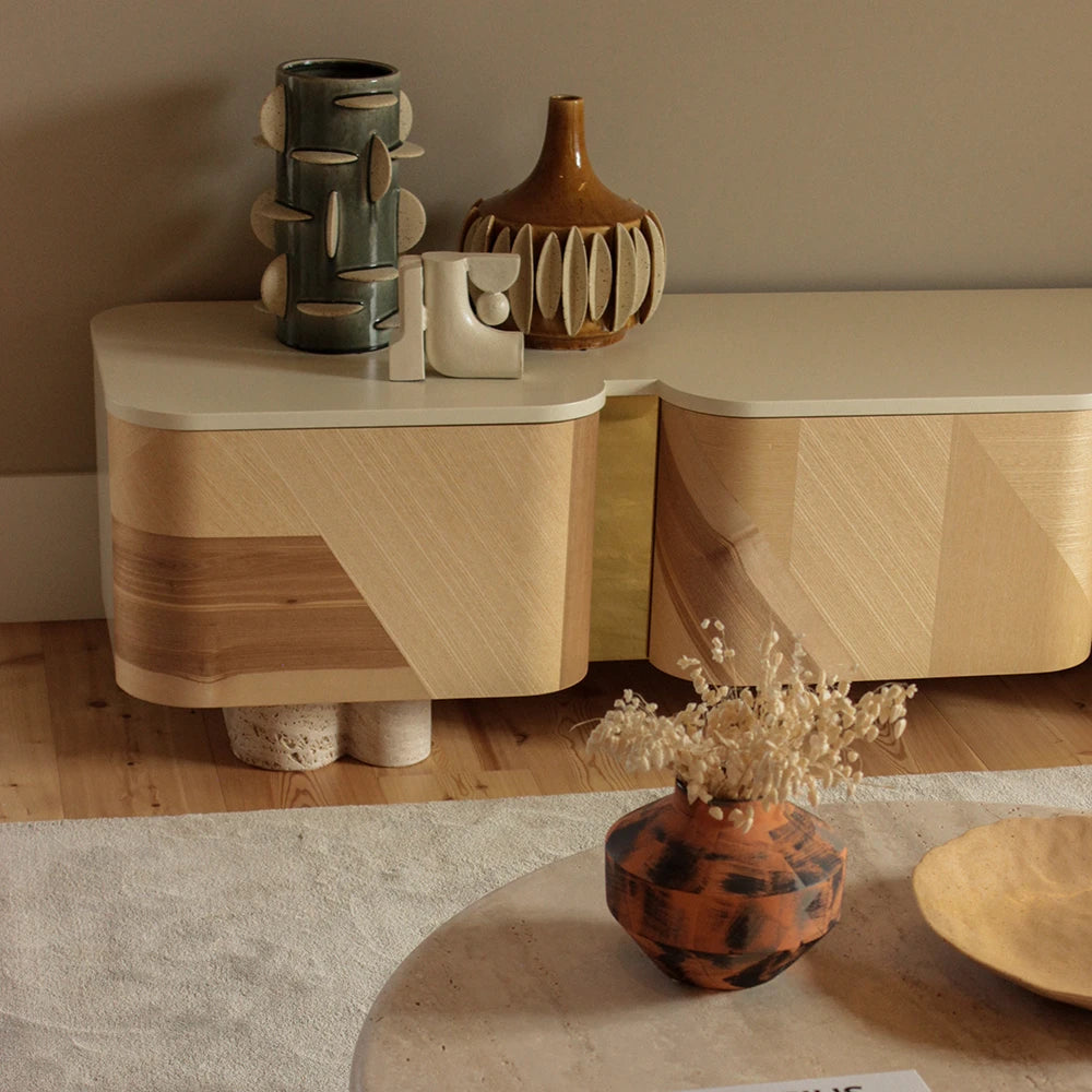 Kisho TV Bench