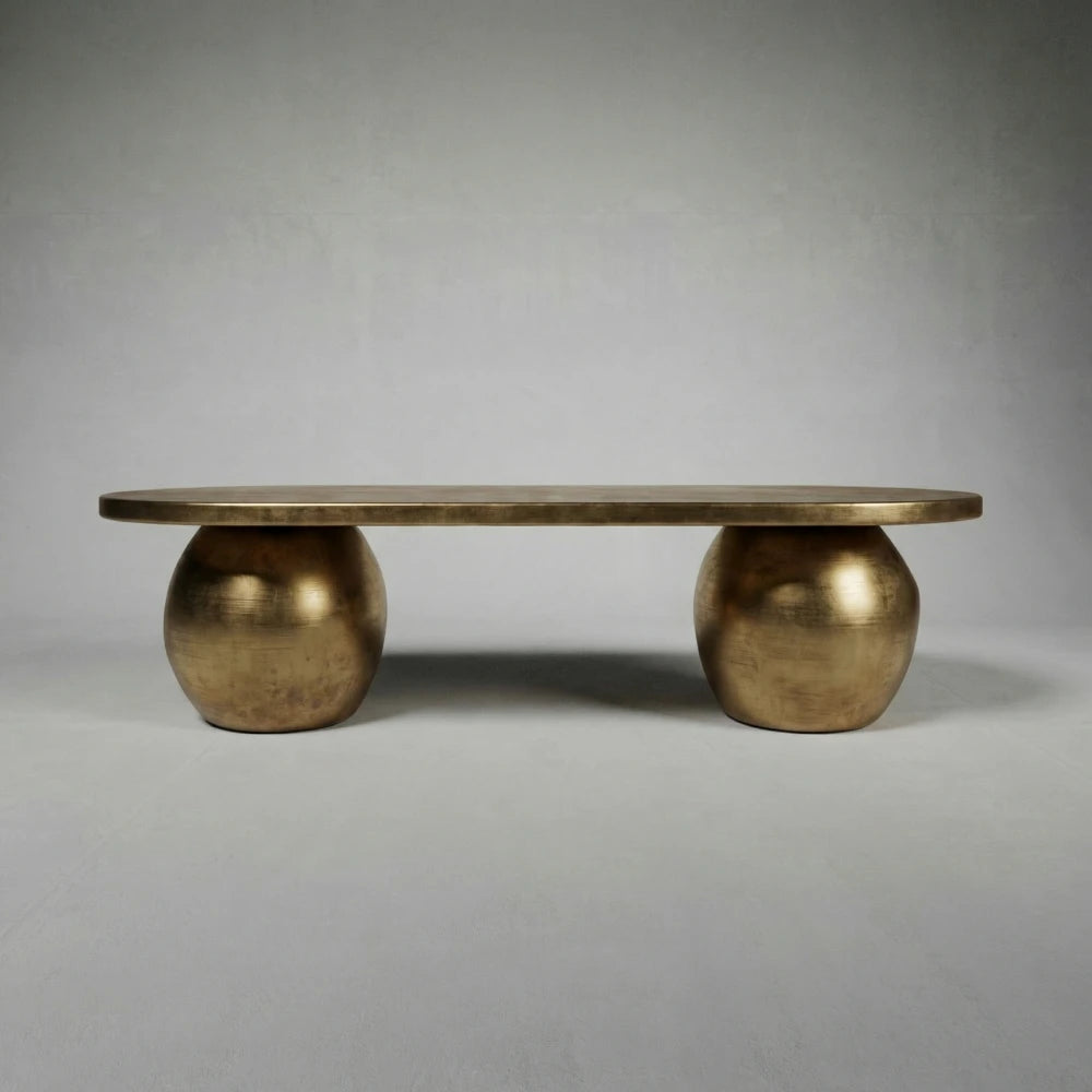 Élocuence Dining Table