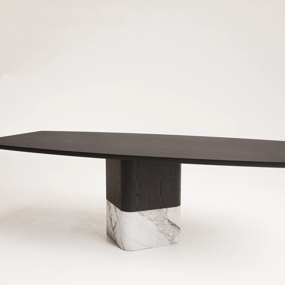 Leviatano Table
