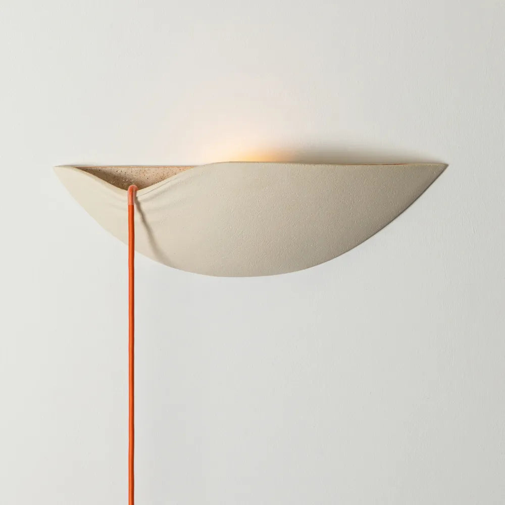 Loma Lamp