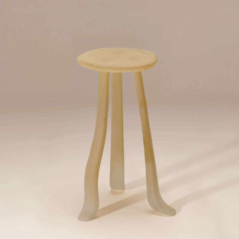 Lung 1.0 Sand Matte Side Table