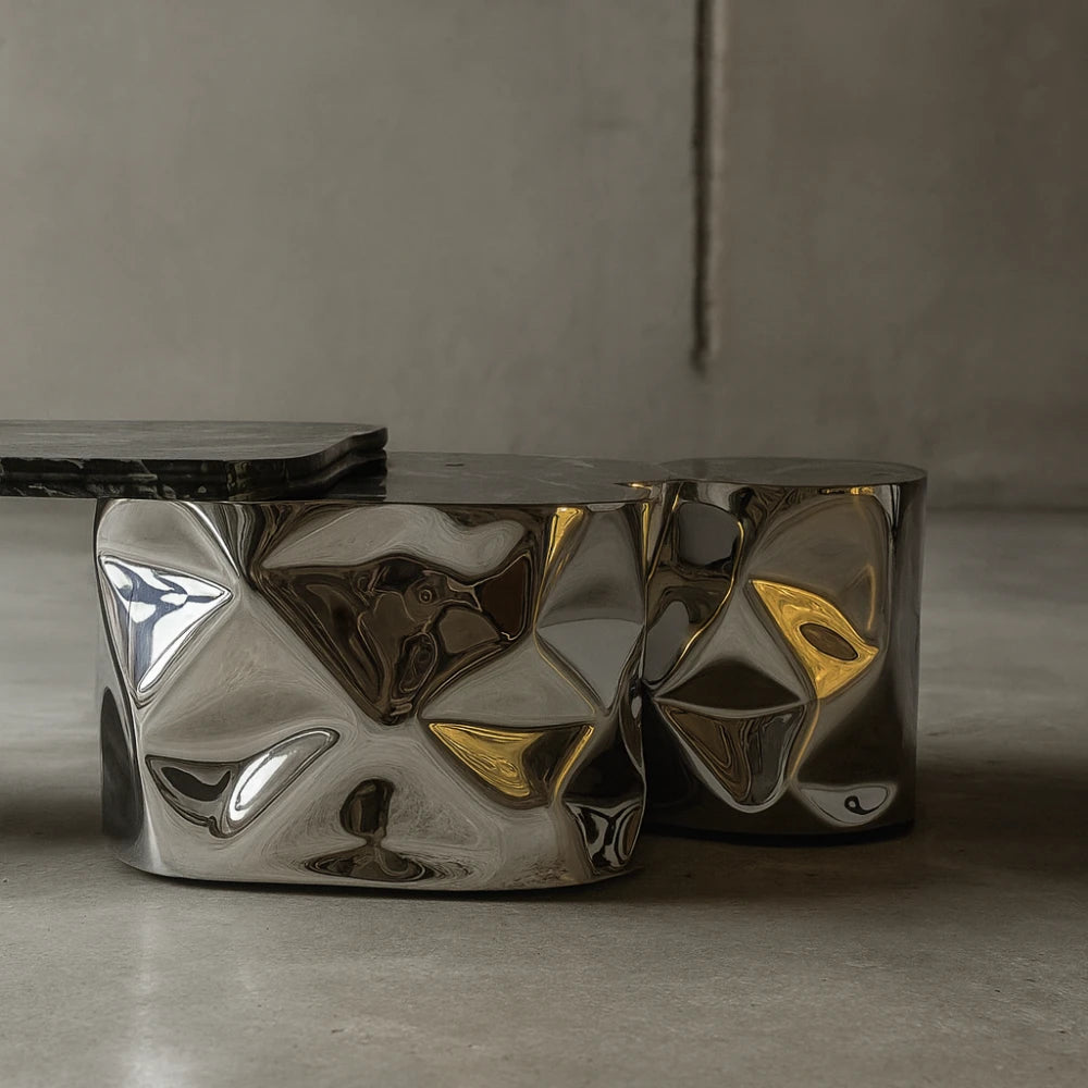 Colgada Coffee Table