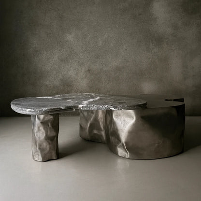 Colgada Coffee Table