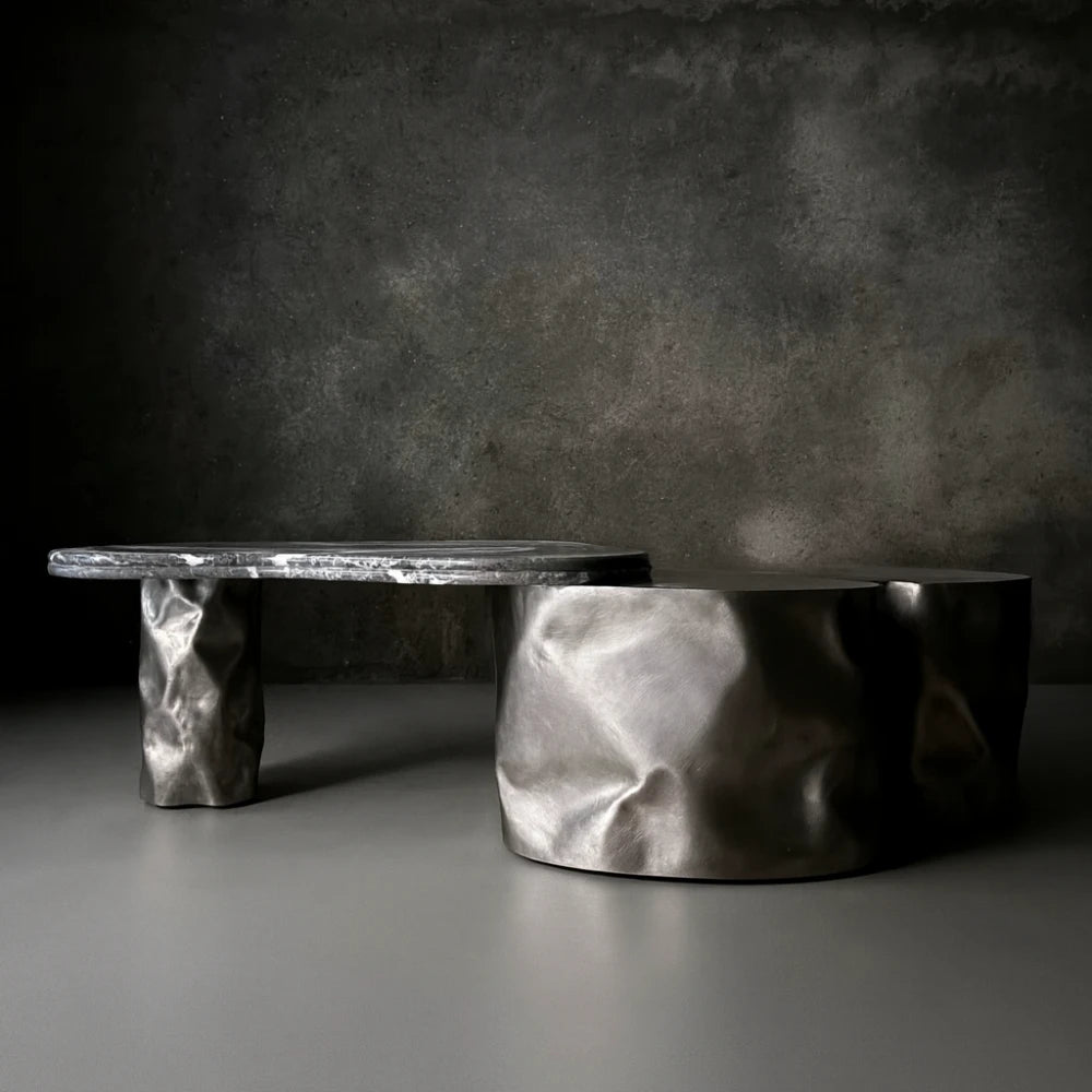 Colgada Coffee Table