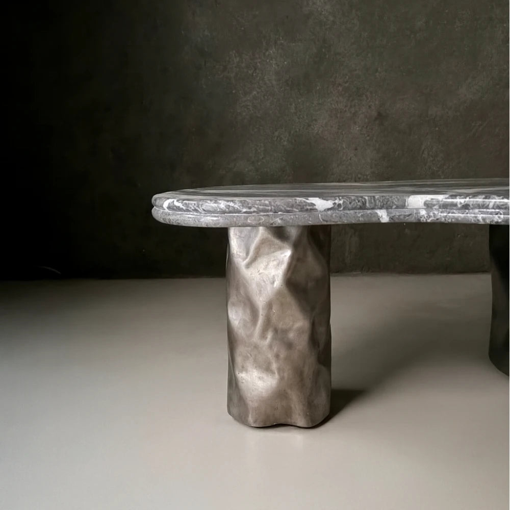 Colgada Coffee Table