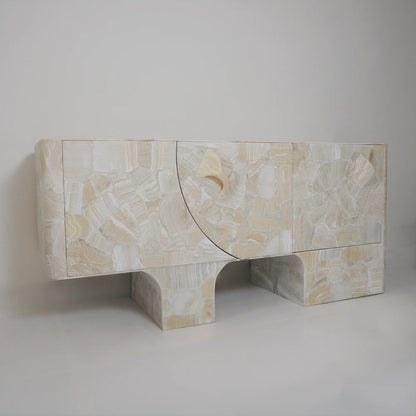 Eoli Credenza