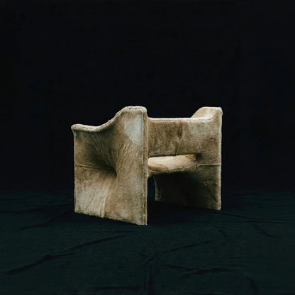 Deus Armchair